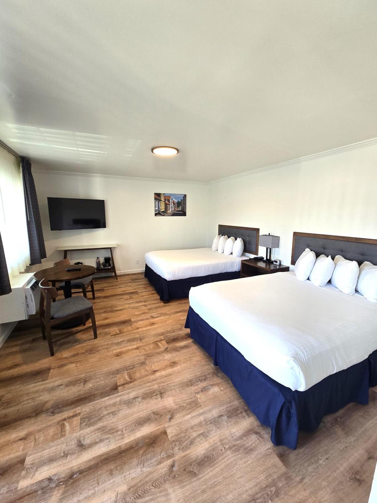 Inn & Solvang